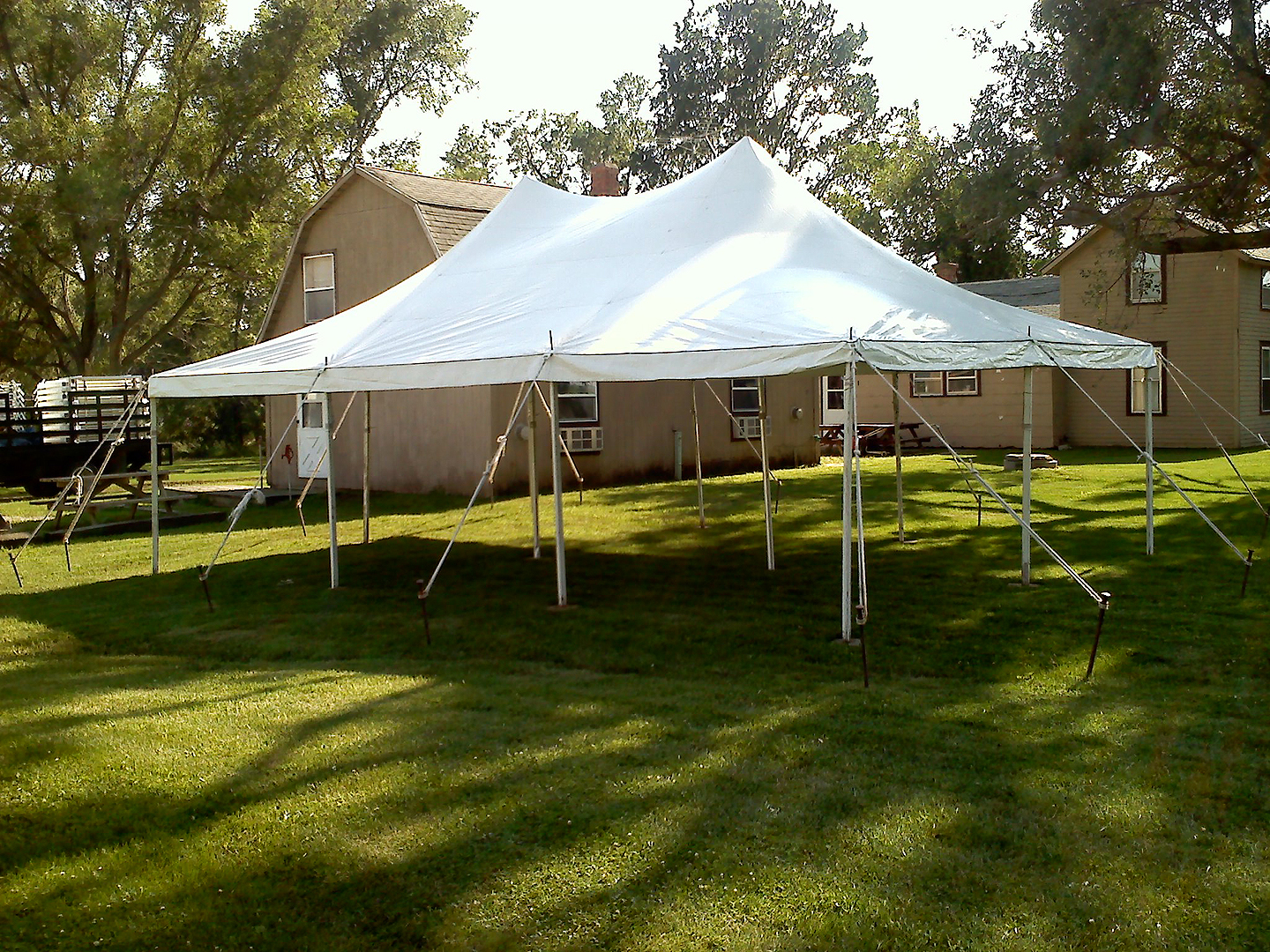 Elite 20'x30' Rope & Pole Tent Rental Iowa City, Cedar Rapids