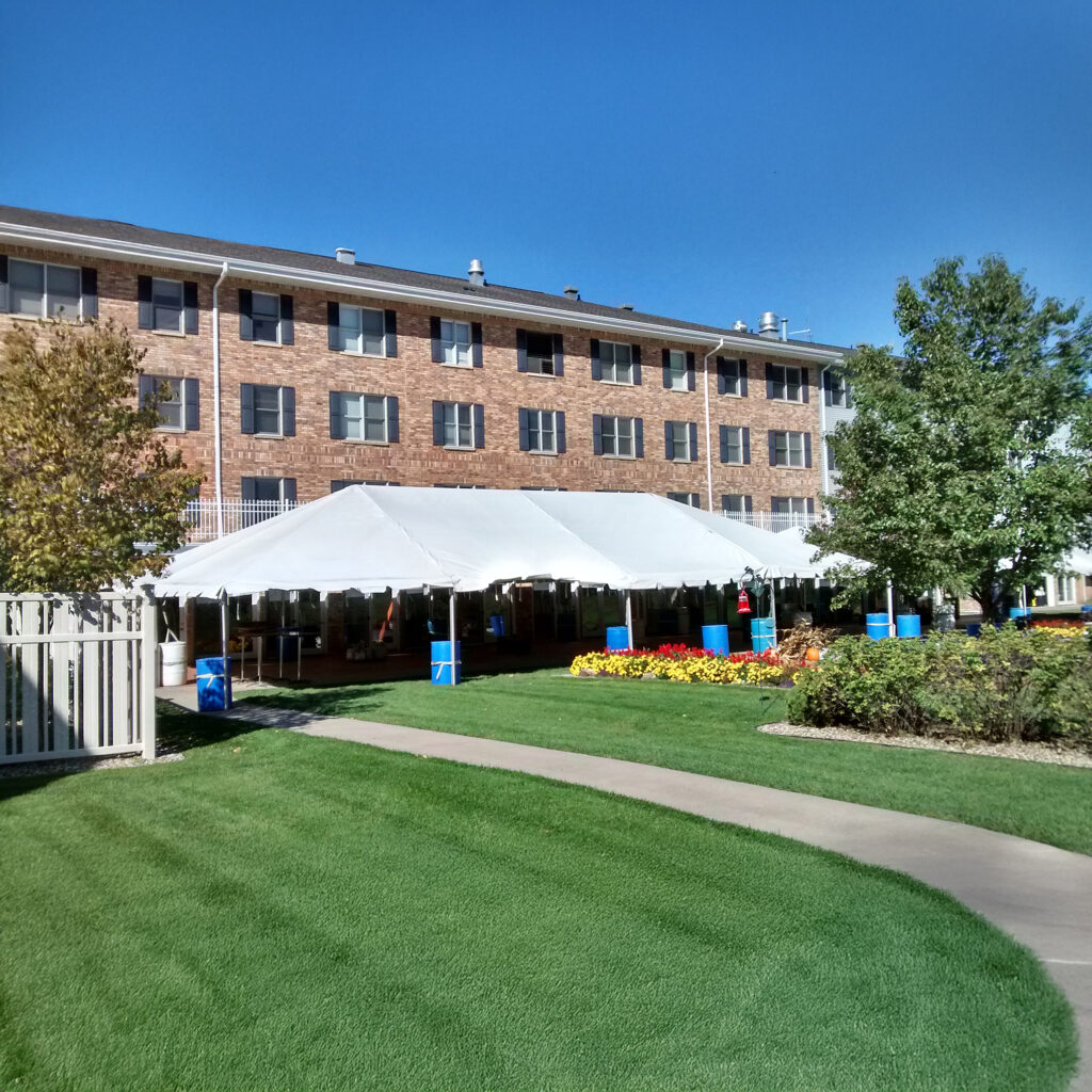 30' x 60' Frame Tent | 1,800 ft²