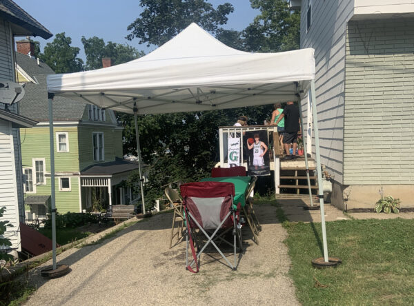 Rent 10' x 10' pop-up event tent