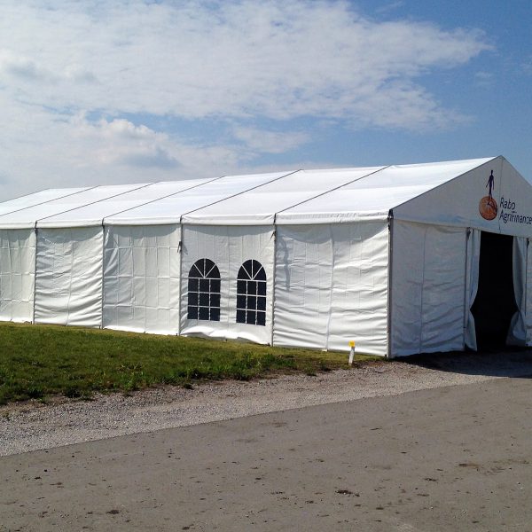 Outside the 30' x 60' (9m x 18m) Losberger clearspan temporary structure/tent.