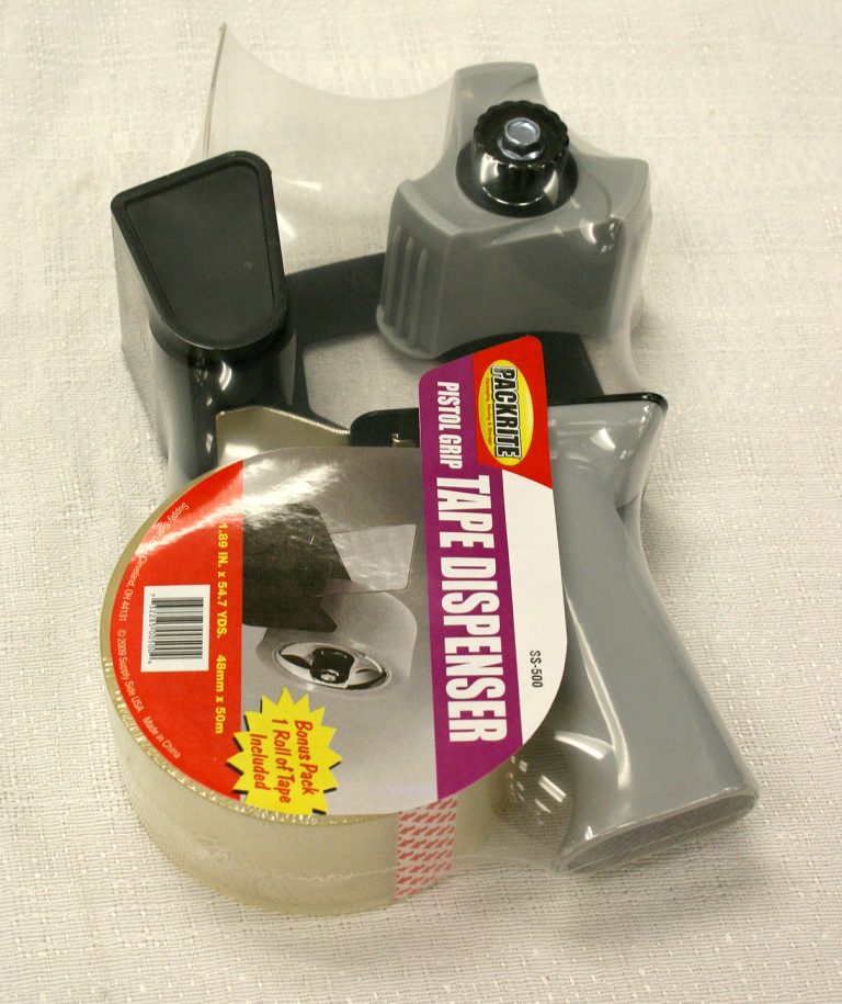Pistol grip tape gun/dispenser.