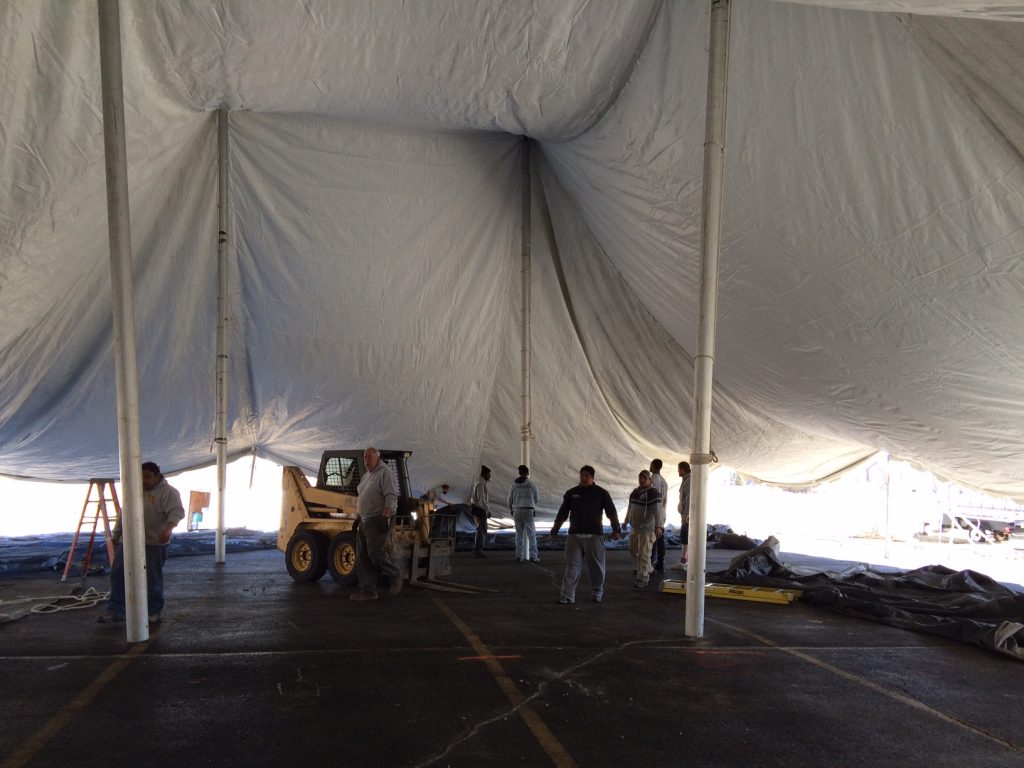 80' x 90' rope and pole tent set-up in Davenport Iowa