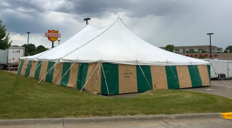 40' x 60' rope and pole tent for Fireworks at Fareway Grocery in Bettendorf, IA