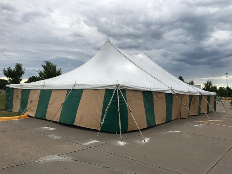 Fireworks tent (40' x 60' rope and pole tent) at Fareway Grocery in Bettendorf, IA