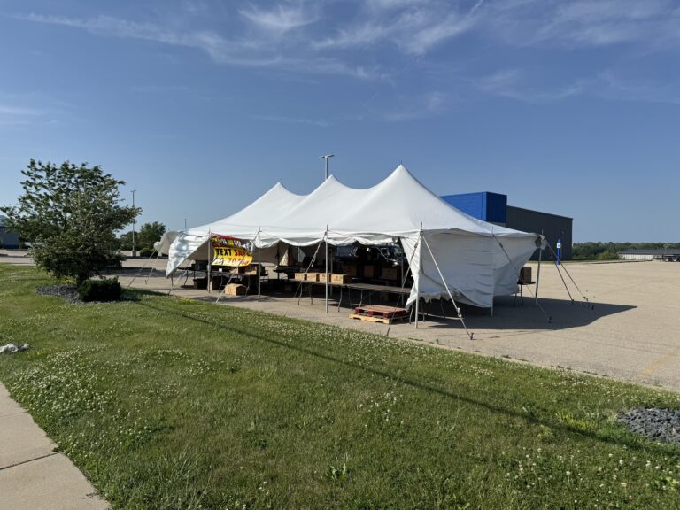 Fireworks Tent (20' x 40' Rope and Pole Tent) in Dubuque, Iowa