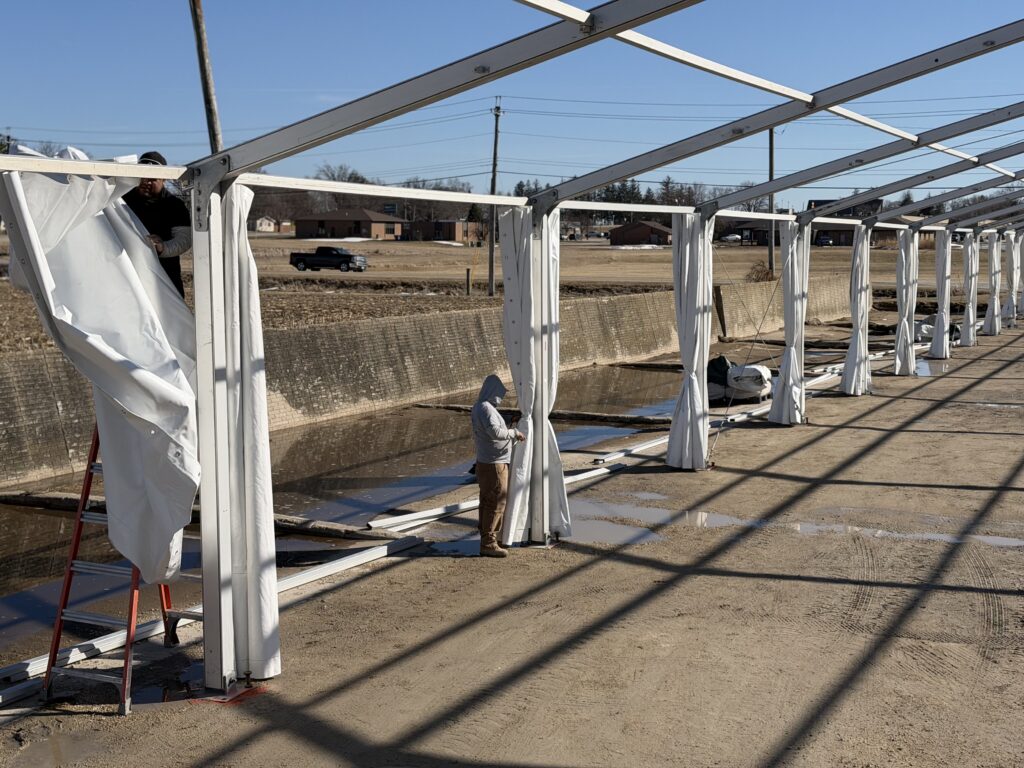 Sidewalls on the 60′ x 230′ (18m x 70m) Losberger clearspan event structure