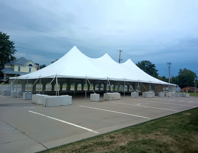 40' x 80' Freds Rope and Pole Event Tent at Iowa Trust & Savings Bank in Centerville, Iowa